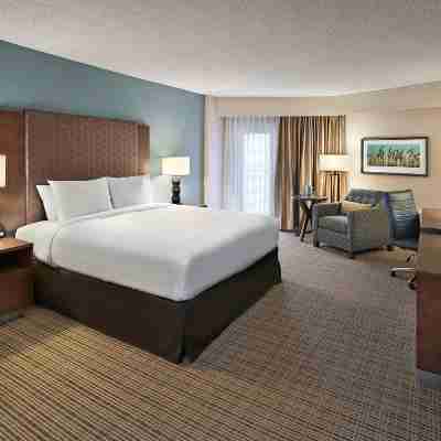 DoubleTree by Hilton Hotel & Conference Centre Regina Rooms