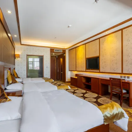Yunmei Hot Spring Hotel (Caiyun North Road, Guandu District, Kunming)