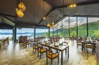 Fox Kandy Hotels in Канді