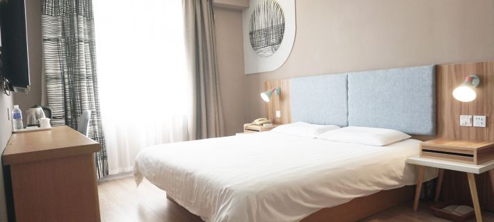 Homeinn Pebble Hotel (Fushun North Station Yong'an Bridge) Отели в г. Фушунь