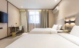 HanTing Hotel (Shanghai Zhangjiang Park Guanglan Road Subway Station)
