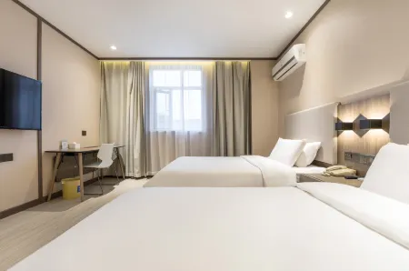 HanTing Hotel (Shanghai Zhangjiang Park Guanglan Road Subway Station)