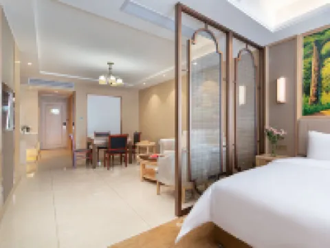 Vienna International Hotel (Nanchang Anyi Expo Center Passenger Transport Terminal) Hotels in Anyi