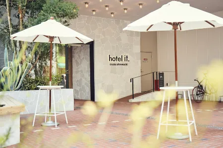 Hotel it. Osaka Shinmachi