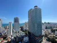 Regalia Gold Hotel Các khách sạn gần Quang Vinh Camera Store