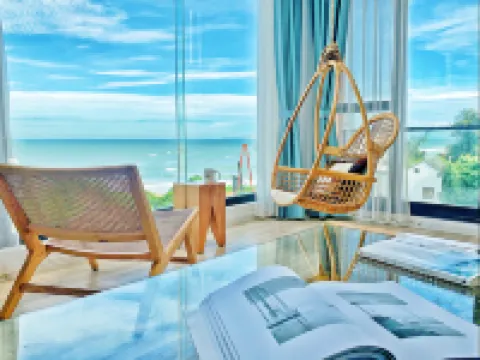 Weizhou Island Muyanxi Scenic Apartment (Rainbow Cliff Branch 1) Hotels near Catholic Church