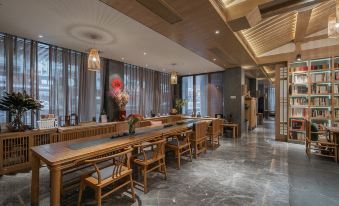 Xiang Ming Li She Tea Culture Theme Hotel