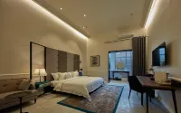 The Edison George Town