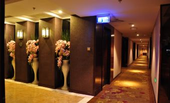 Riverside International Hotel Dandong