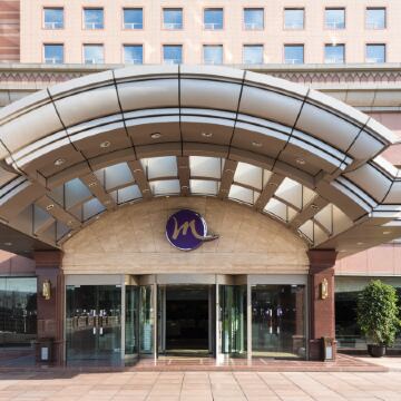 Grand Mercure Urumqi Hualing Accor (CCMALL Times Square in Hongshan Park)