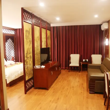 Jiangcheng Lindeng Hotel
