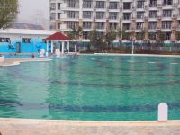 东戴河25小时酒店式海景公寓 - 室外游泳池