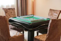 Shuyi International Hotel - parkir