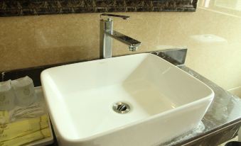 Asidun Chain Hotel Maoming Diancheng