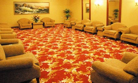 Changbai Hotel - Housity