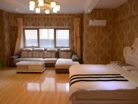 哈尔滨优美公寓 - 豪华大床房