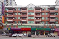 Booz Fashion Hotel (Nan'an Meishan) Отели рядом с достопримечательностью «Пассажирская станция Лодон»