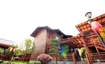 Wuhan Zhongzhoufu Ecological Hotel