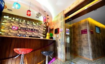 Lanli Fashion Hotel (Xinzhou District Government)