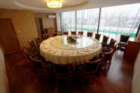 Yongcheng Business Hotel