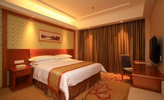 Vienna Hotel (Yantai Jinshatan Taishan Road) - Housity