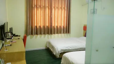 Xinxiang County star Yue express hotel