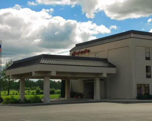 Hampton Inn Tiffin Hotels in Seneca County