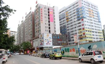 100 Inns (Shenzhen Guanlan Foxconn)