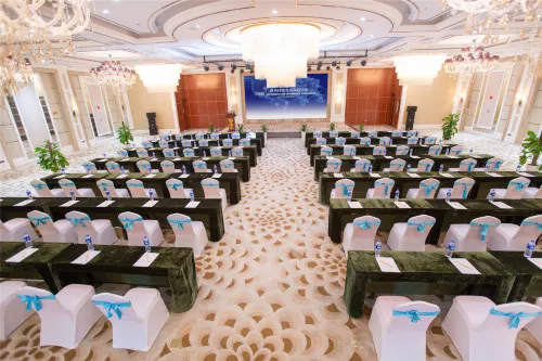 Auspicious Hotel Business Facilities Photos