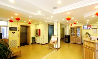 Home Inn (Qingdao Long-distance Bus Terminal Hangzhou Road)