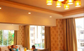 Neijiang Jiayi Business Inn