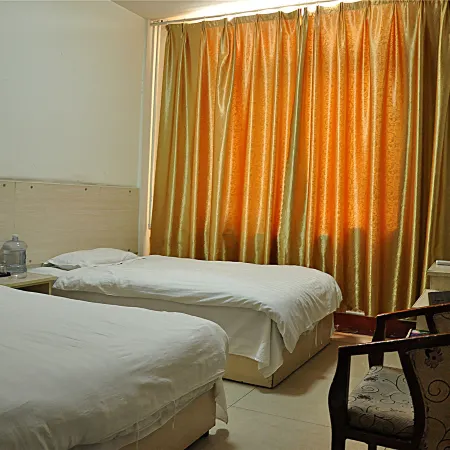 Feixian Equal Business Hotel