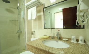 GreenTree Inn Jiangsu Suqian Sihong Passenger Station Zhongyuan Logistics District Hotel