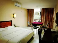 โรงแรม ฮอลิเดย์ หยู่ซาน ฮวาถิง