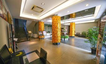 Shengzhou Xuming Business Hotel