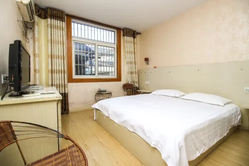 Guangde Jinchuan Business Hotel - 2-stjärniga
