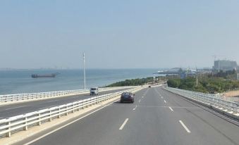 HanTing Hotel (Xiamen Airport Wuyuan Bay)