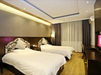 橘木酒店(上海国际邮轮码头店) - 标准双床房