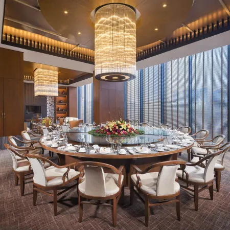 Wyndham Grand Plaza Royale Kaidi