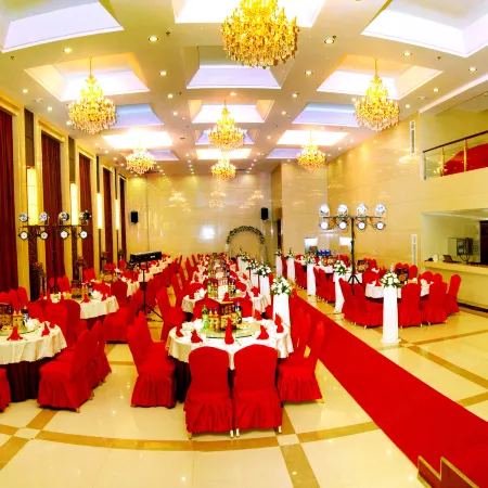 Donglong Hotel