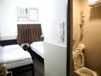 Mong Kok 1812 Guest House