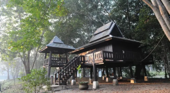 Sippa Hotspring Hotels near Chiangmai CAD Khomloy Sky Lantern Festival