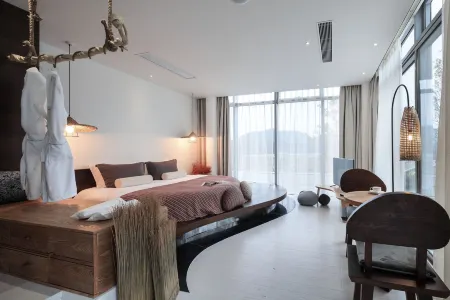 Yunshuige Boutique Hotel Отели рядом с достопримечательностью «Warm Island»