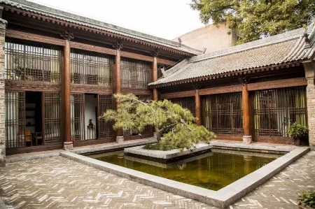 Yinju Inn Отели рядом с достопримечательностью «Hancheng Confucian Temple»