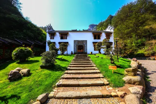 Lishui Cenzhuang