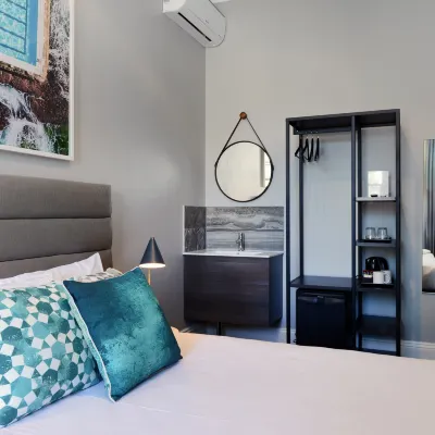 The Alison Randwick Hotels near Sydney Eastern Suburbs