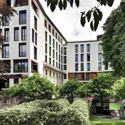 Bvlgari Hotel Milano Hotel Exterior