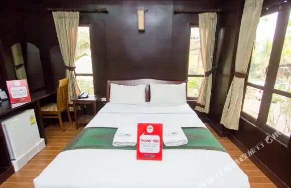 奈達乒乓高速酒店