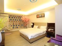 广州菲梵酒店公寓 - 浪漫樱花主题大床房