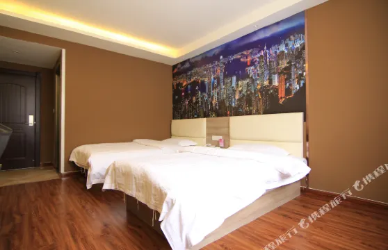 依舍藝術酒店（襄汾龍山路店）